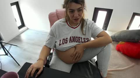 dayana online show from March 27, 8:26 am