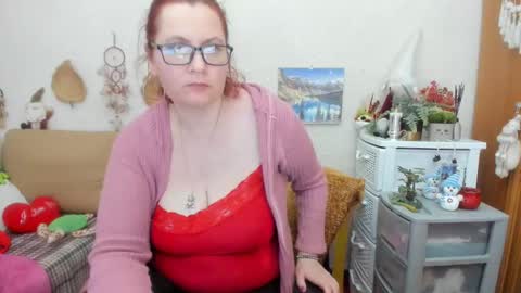 Dyanne online show from February 16, 1:27 am