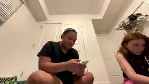 dysphxris online show from November 2, 3:54 am