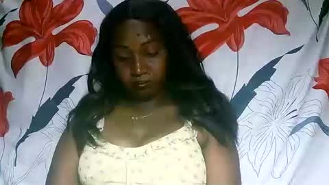 Snapshot of dyvah_sexy chatting on September 20, 6:17 pm dyvah_sexy online show from September 20, 6:17 pm