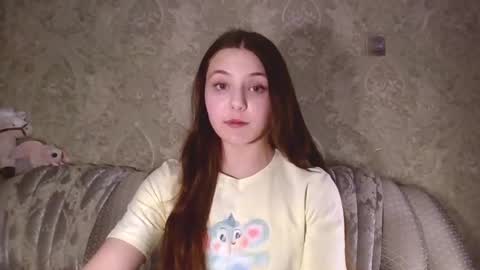 Yuni online show from February 3, 5:06 pm