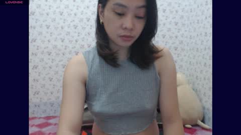 Snapshot of earthlypleasures chatting on October 30, 10:55 pm shaina online show from October 30, 10:55 pm