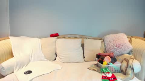 Allison online show from December 19, 4:21 pm