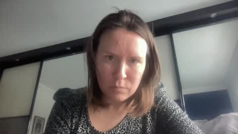 Nadia Ferreira  online show from February 2, 9:41 am