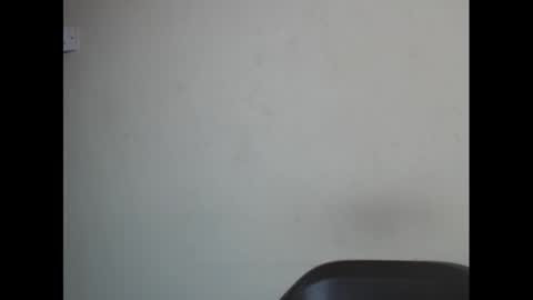 eatuupx online show from December 22, 3:00 pm