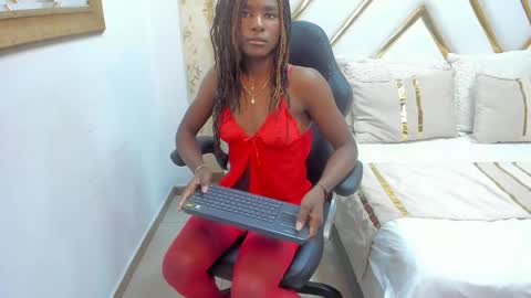 ebonnyshantall online show from June 3, 12:39 pm
