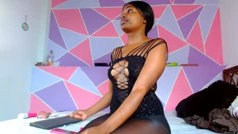 Alika Ashanti online show from February 3, 1:08 pm