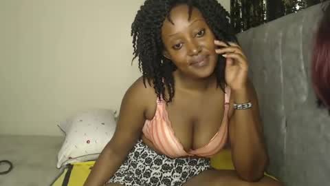 ebony_hairy online show from February 7, 11:34 am