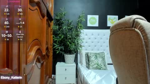 ebony_katterin online show from November 18, 11:11 am