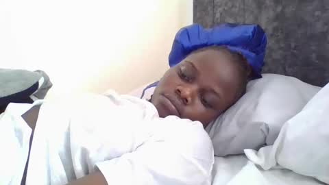 tasha online show from April 25, 10:40 am