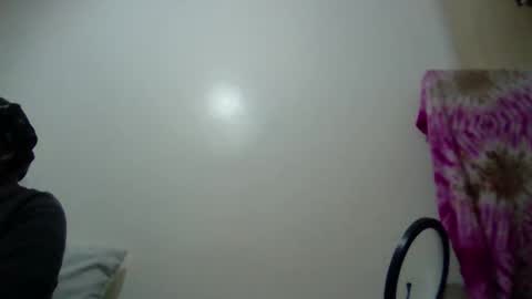 Loreina online show from February 16, 2:11 am