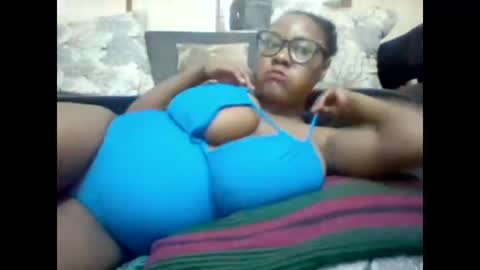 MAMITO online show from December 31, 5:55 am
