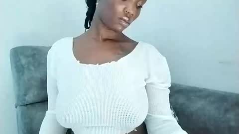 Snapshot of ebonycandymelani chatting on January 27, 7:56 am Ebony Melanie online show from January 27, 7:56 am