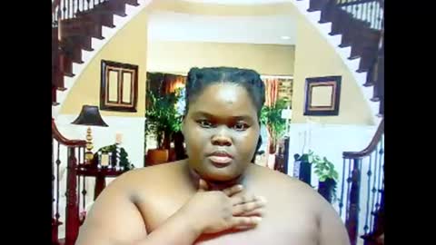 ebonyhotbuns4u2luv online show from February 19, 6:54 pm