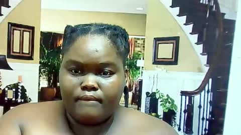 ebonyhotbuns4u2luv online show from January 27, 6:19 am