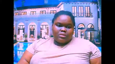 Snapshot of ebonyhotbuns4u2luv chatting on September 30, 8:09 am ebonyhotbuns4u2luv online show from September 30, 8:09 am