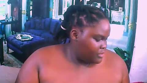 ebonyhotbuns4u2luv online show from January 24, 6:56 pm
