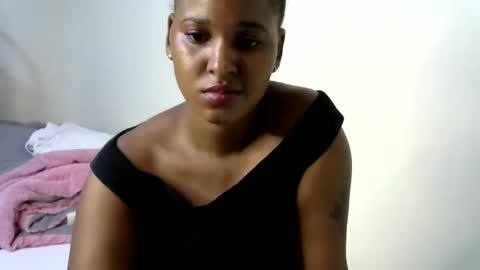 i am clara online show from January 6, 5:49 pm