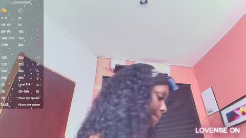 ebonyndsavage online show from January 4, 7:02 pm