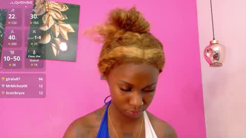 ebonyndsavage online show from November 18, 7:15 pm