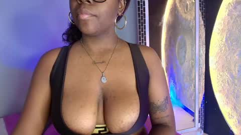 ebonyrosee_ online show from June 9, 12:04 pm