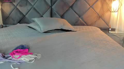 ebonyx40 online show from July 22, 11:00 am