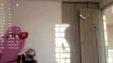 Colette online show from October 5, 10:04 pm