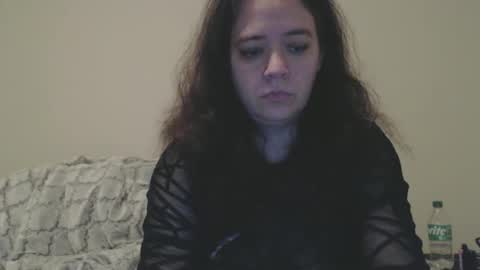 Snapshot of echosol17 chatting on December 16, 11:50 pm Weird Echo online show from December 16, 11:50 pm