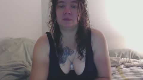 Snapshot of echosol17 chatting on September 20, 10:24 am Weird Echo online show from September 20, 10:24 am