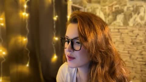 Friendly neighbourhoud redhead  online show from January 13, 11:17 pm