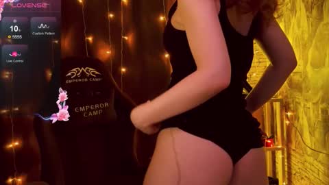 Friendly neighbourhoud redhead  online show from November 8, 12:37 am