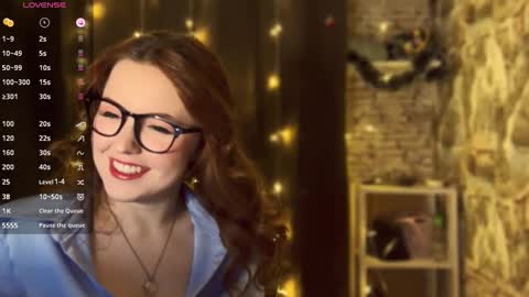 Friendly neighbourhoud redhead  online show from January 15, 11:51 pm