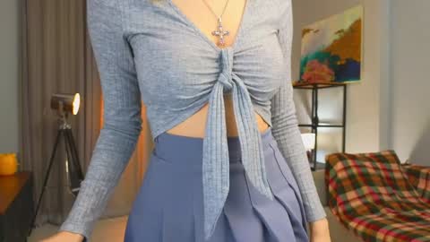 Im Sally  Im new here   lets meet online show from February 7, 3:13 am