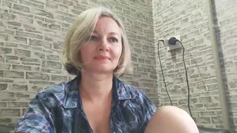 edithmanning online show from January 8, 10:59 am