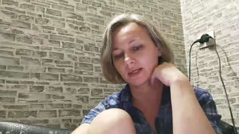 edithmanning online show from December 21, 6:11 pm
