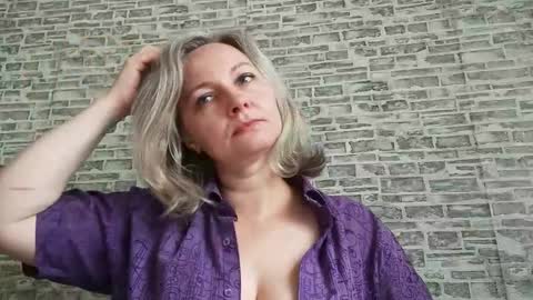 Snapshot of edithmanning chatting on September 29, 6:29 am edithmanning online show from September 29, 6:29 am