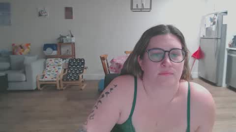 eena31 online show from February 14, 1:07 am