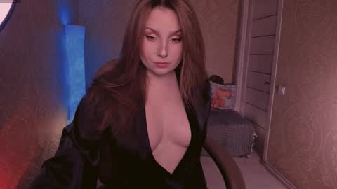 eesmaaarr online show from October 4, 10:47 pm