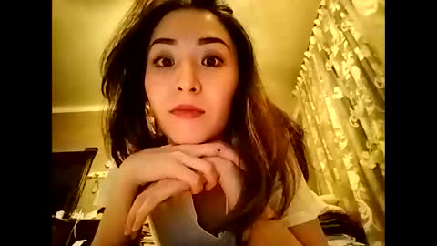 Effy online show from December 4, 12:14 pm