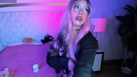 effy_kesster online show from July 6, 2:22 pm