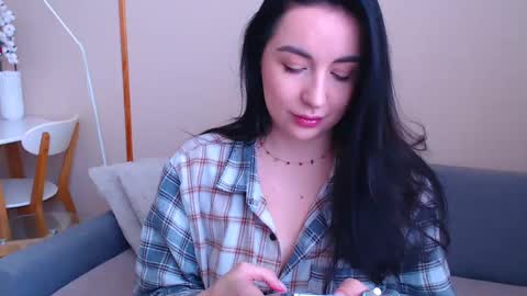 Effy online show from December 17, 9:50 am