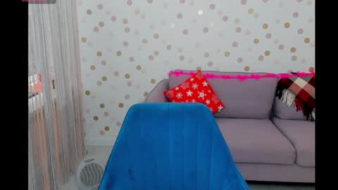 Effy online show from December 21, 8:50 am