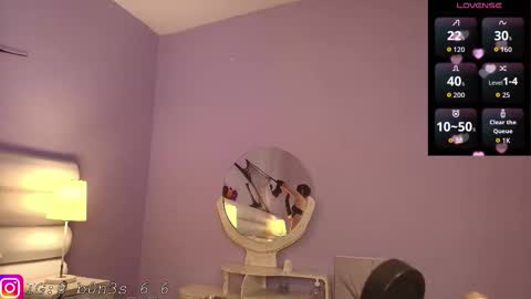    online show from October 10, 4:23 pm