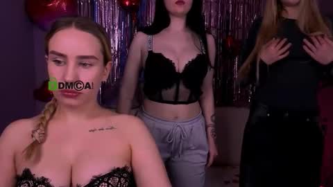 effysosweet online show from February 10, 8:23 pm