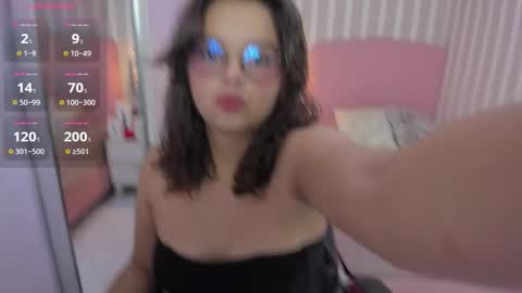 Snapshot of effystonnem chatting on October 20, 7:06 pm  E F F Y  online show from October 20, 7:06 pm