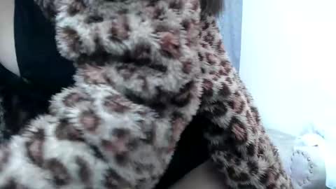 Eileen online show from March 17, 4:33 pm