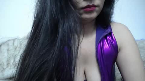 Eileen online show from December 9, 3:00 pm