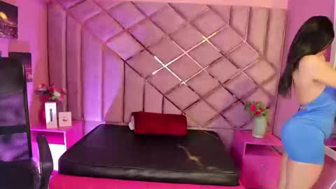 eimy_cutte online show from September 12, 2:35 pm