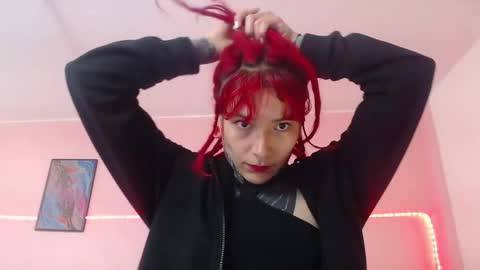 Snapshot of eimytatto_ chatting on February 23, 3:56 pm Carla online show from February 23, 3:56 pm