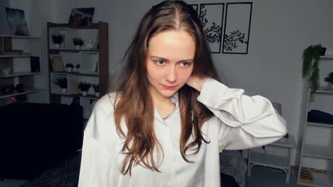 Elis 3 online show from December 23, 6:16 pm